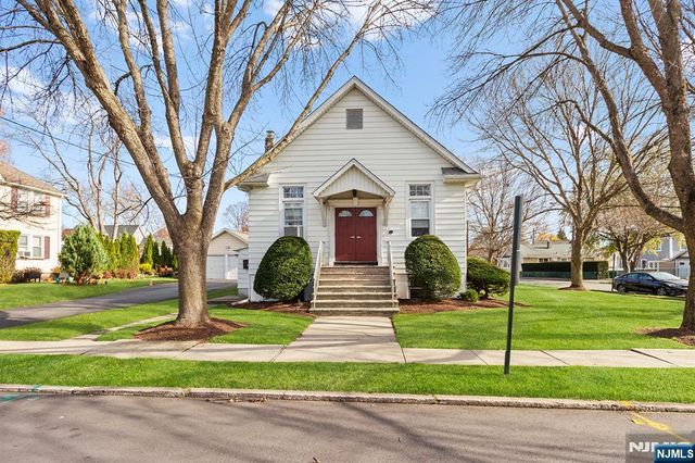 83 Heights Avenue, Fair Lawn, NJ 07410