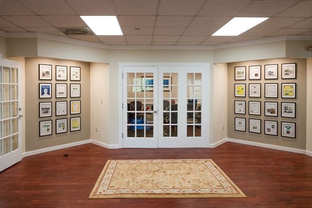 100 Weymouth St d, Rockland, MA 02370