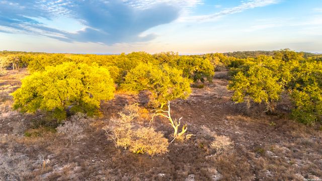 0 Rebecca Creek Rd, Spring Branch, TX 78070