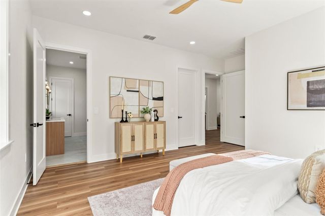 10194 HODSON PLACE, Seminole, FL 33776