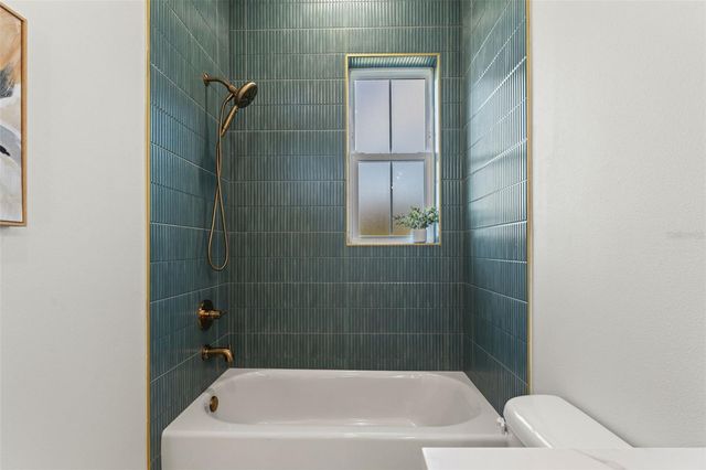 10194 HODSON PLACE, Seminole, FL 33776