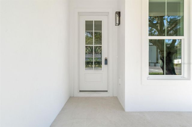 10194 HODSON PLACE, Seminole, FL 33776