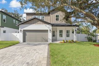 10194 HODSON PLACE, Seminole, FL 33776