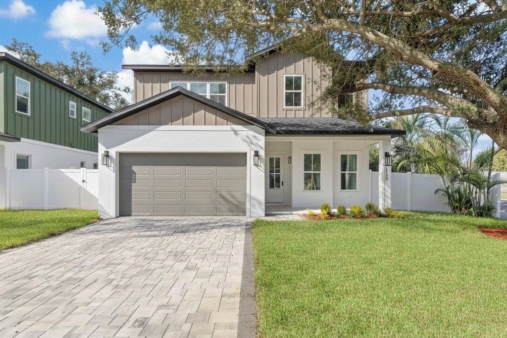 10194 HODSON PLACE, Seminole, FL 33776