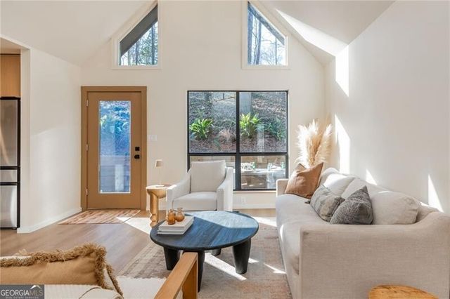 475 Ramsdale Drive, Roswell, GA 30075