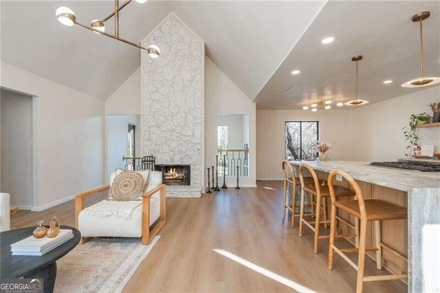 475 Ramsdale Drive, Roswell, GA 30075