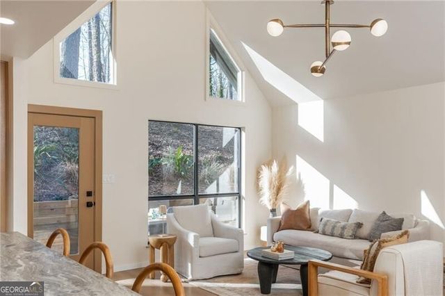 475 Ramsdale Drive, Roswell, GA 30075