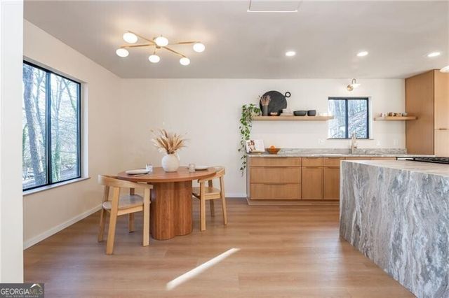 475 Ramsdale Drive, Roswell, GA 30075