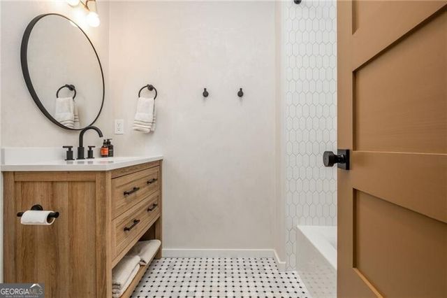 475 Ramsdale Drive, Roswell, GA 30075