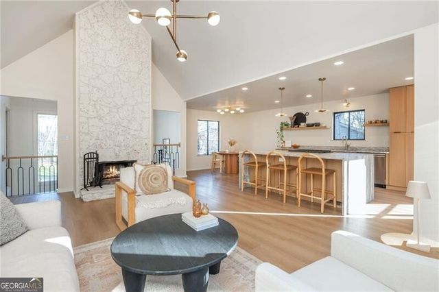 475 Ramsdale Drive, Roswell, GA 30075