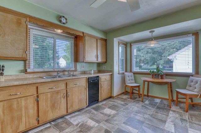 3023 N 85th STREET, Milwaukee, WI 53222