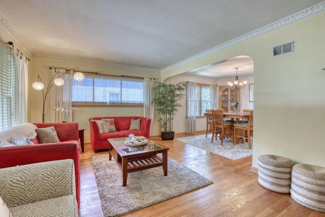 3023 N 85th STREET, Milwaukee, WI 53222