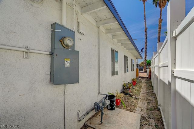 2624 Salt Lake Street, North Las Vegas, NV 89030