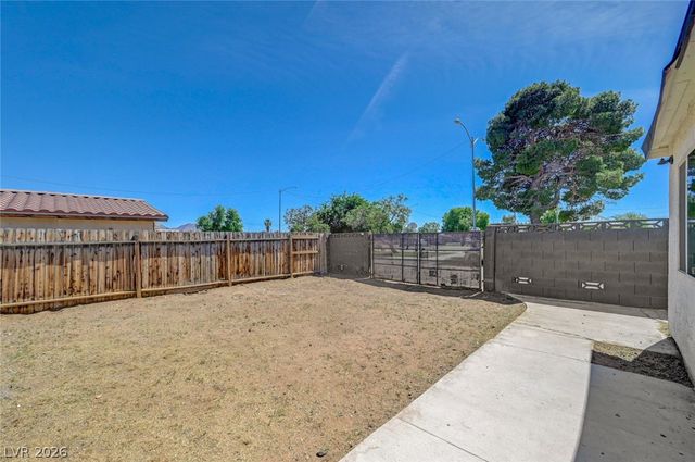 2624 Salt Lake Street, North Las Vegas, NV 89030