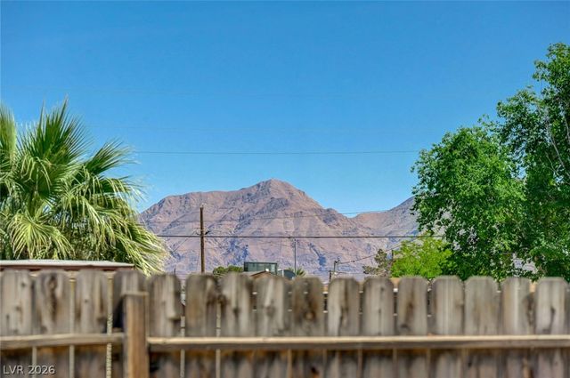 2624 Salt Lake Street, North Las Vegas, NV 89030