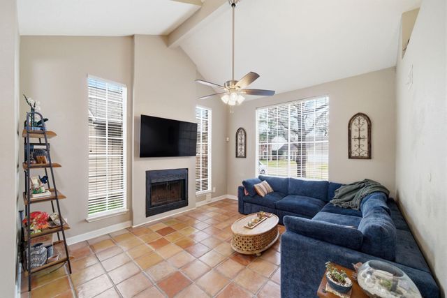 7751 Springville Drive, Houston, TX 77095