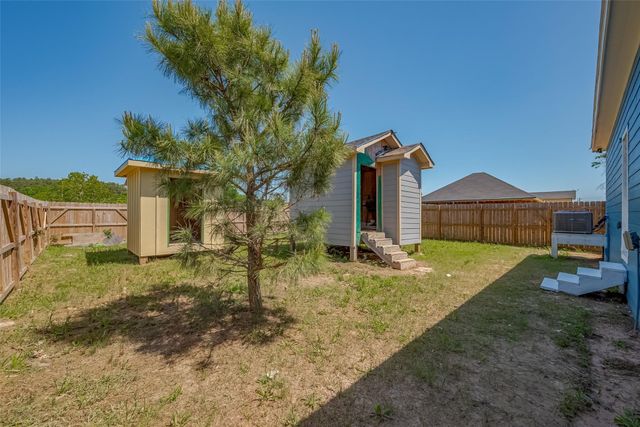 581 Road 51022, Cleveland, TX 77327