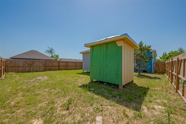 581 Road 51022, Cleveland, TX 77327