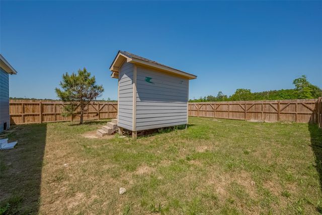 581 Road 51022, Cleveland, TX 77327