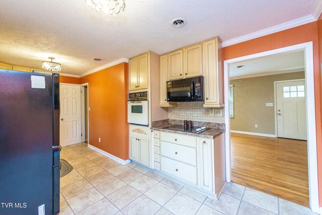 394 Elm Street, Gate City, VA 24251