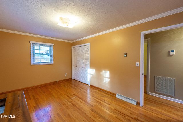 394 Elm Street, Gate City, VA 24251