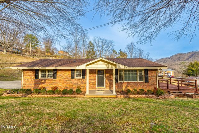 394 Elm Street, Gate City, VA 24251