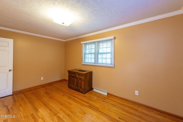 394 Elm Street, Gate City, VA 24251