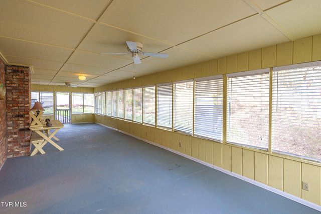 394 Elm Street, Gate City, VA 24251