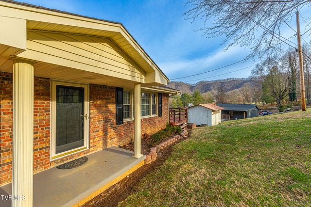 394 Elm Street, Gate City, VA 24251