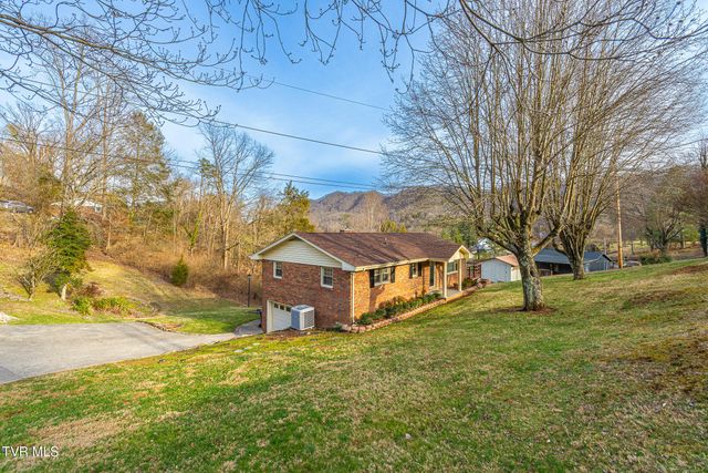 394 Elm Street, Gate City, VA 24251