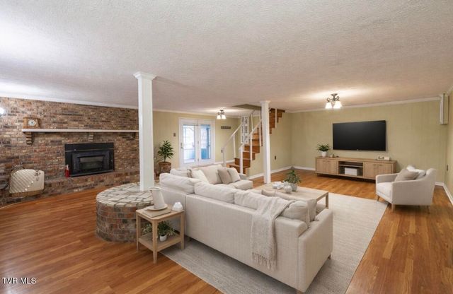 394 Elm Street, Gate City, VA 24251