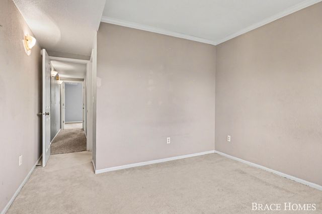 3336 Devonwood Hills NE E, Grand Rapids, MI 49525