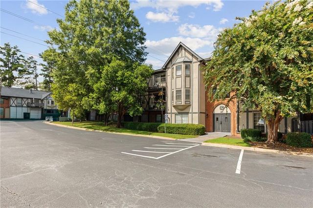 6851 Roswell Road K24, Sandy Springs, GA 30328