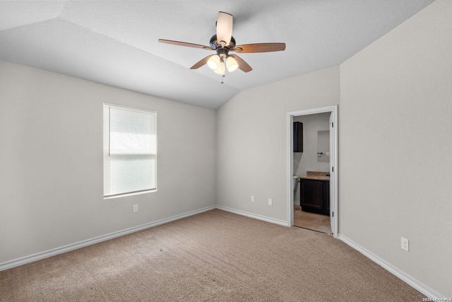 6934 Lakeview Dr, San Antonio, TX 78244