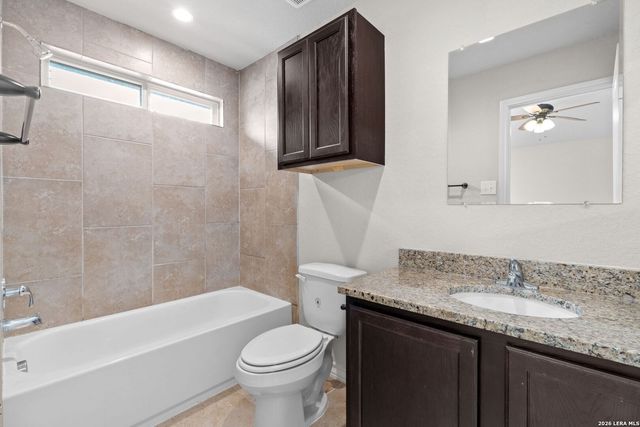 6934 Lakeview Dr, San Antonio, TX 78244