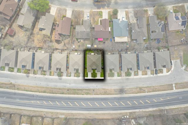 6934 Lakeview Dr, San Antonio, TX 78244