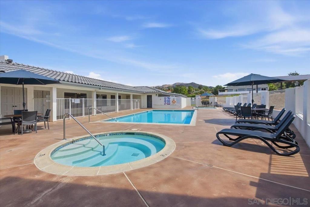 Image 33 of property listing at 15935 Spring Oaks Rd 57, El Cajon, CA 92021