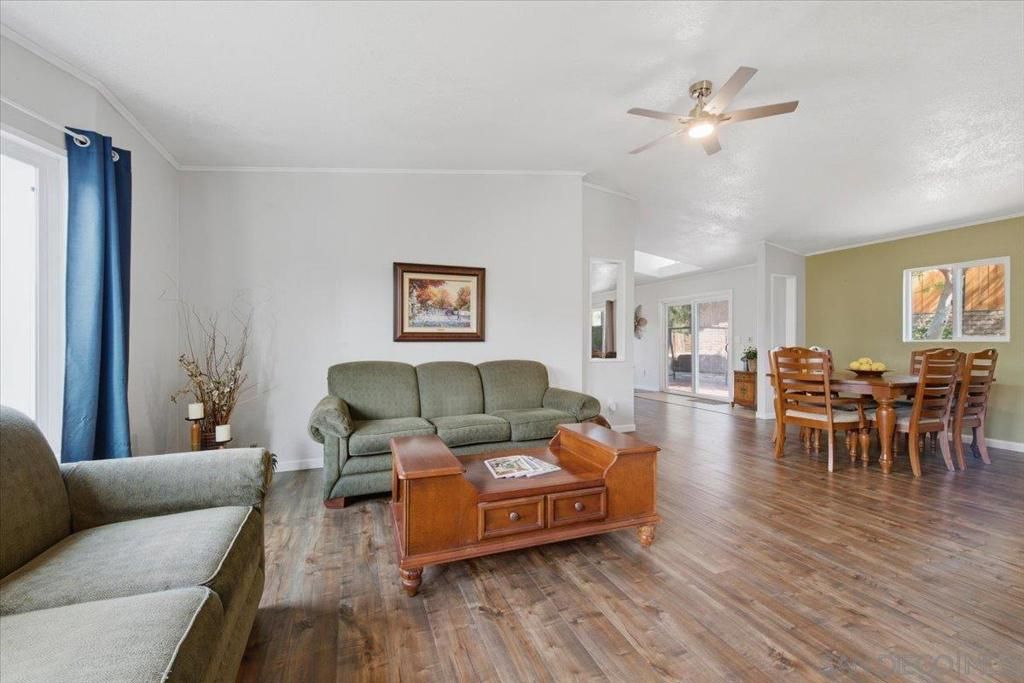 Image 7 of property listing at 15935 Spring Oaks Rd 57, El Cajon, CA 92021