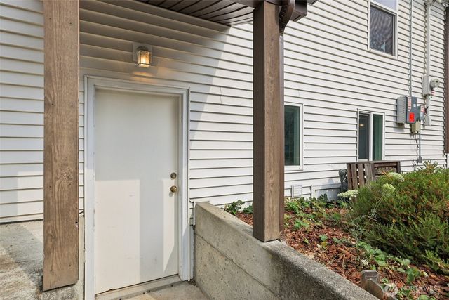 16804 SE 128th Street, Renton, WA 98059