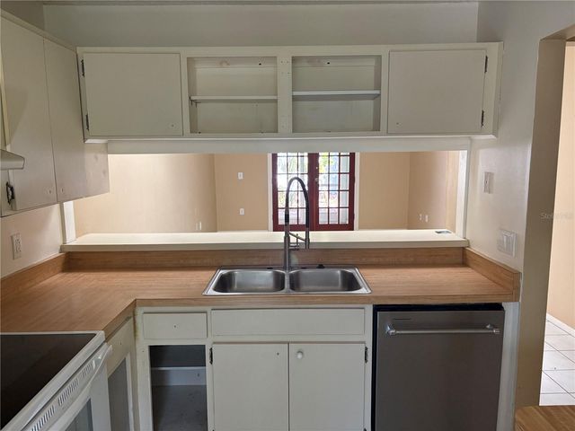 317 PLYMOUTH STREET, Safety Harbor, FL 34695