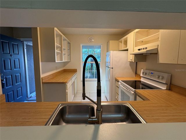 317 PLYMOUTH STREET, Safety Harbor, FL 34695