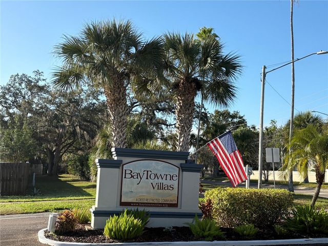 317 PLYMOUTH STREET, Safety Harbor, FL 34695