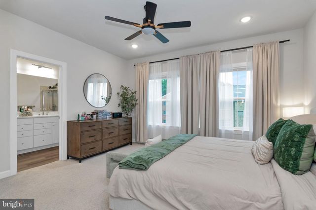 7203 MOUNTAINEER DR, Alexandria, VA 22306