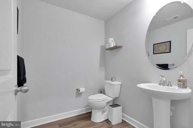 7203 MOUNTAINEER DR, Alexandria, VA 22306