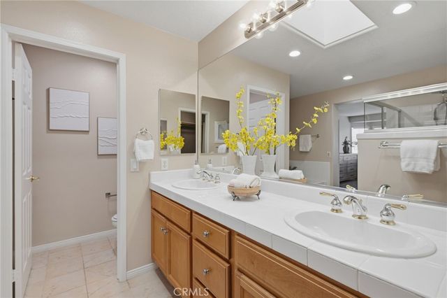 2724 17th Street, Huntington Beach, CA 92648