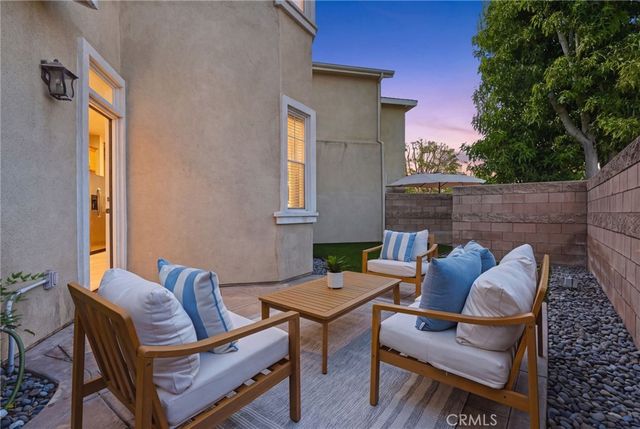 2724 17th Street, Huntington Beach, CA 92648