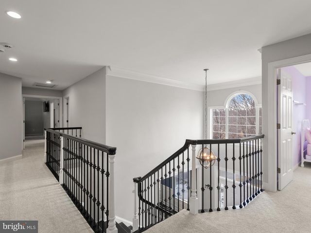 806 SHADEBRUSH RDG, West Chester, PA 19382