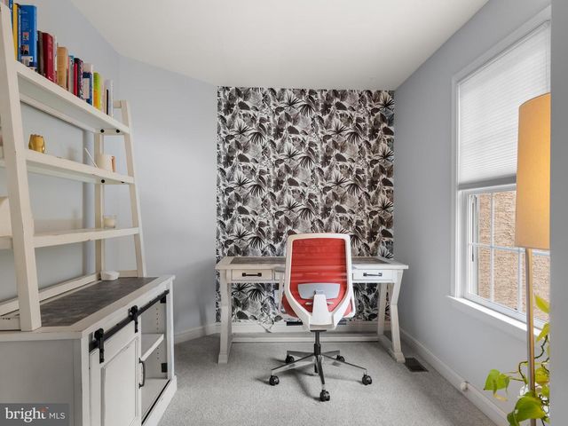 806 SHADEBRUSH RDG, West Chester, PA 19382