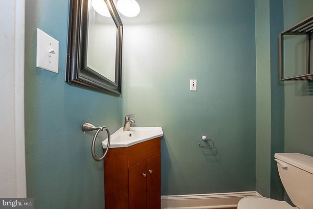 412 W BALTIMORE AVE, Media, PA 19063