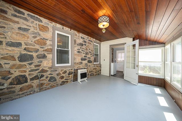 412 W BALTIMORE AVE, Media, PA 19063